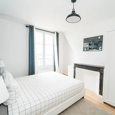 2 Pièces à 2 Pas Du Marais * Parigi